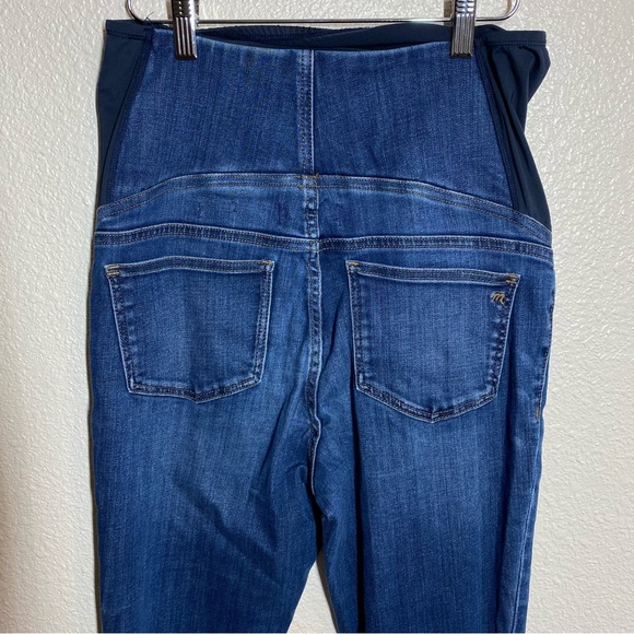 Madewell Maternity Over-the-Belly Skinny Jeans in Danny Wash: TENCEL™ Denim 27 - Picture 6 of 10